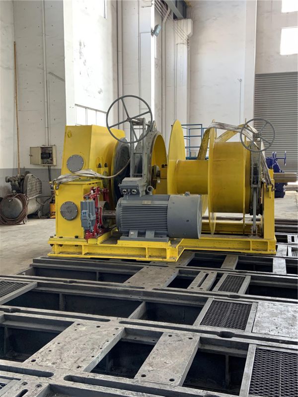 配套卷揚(yáng)機(jī)用現(xiàn)場調(diào)試